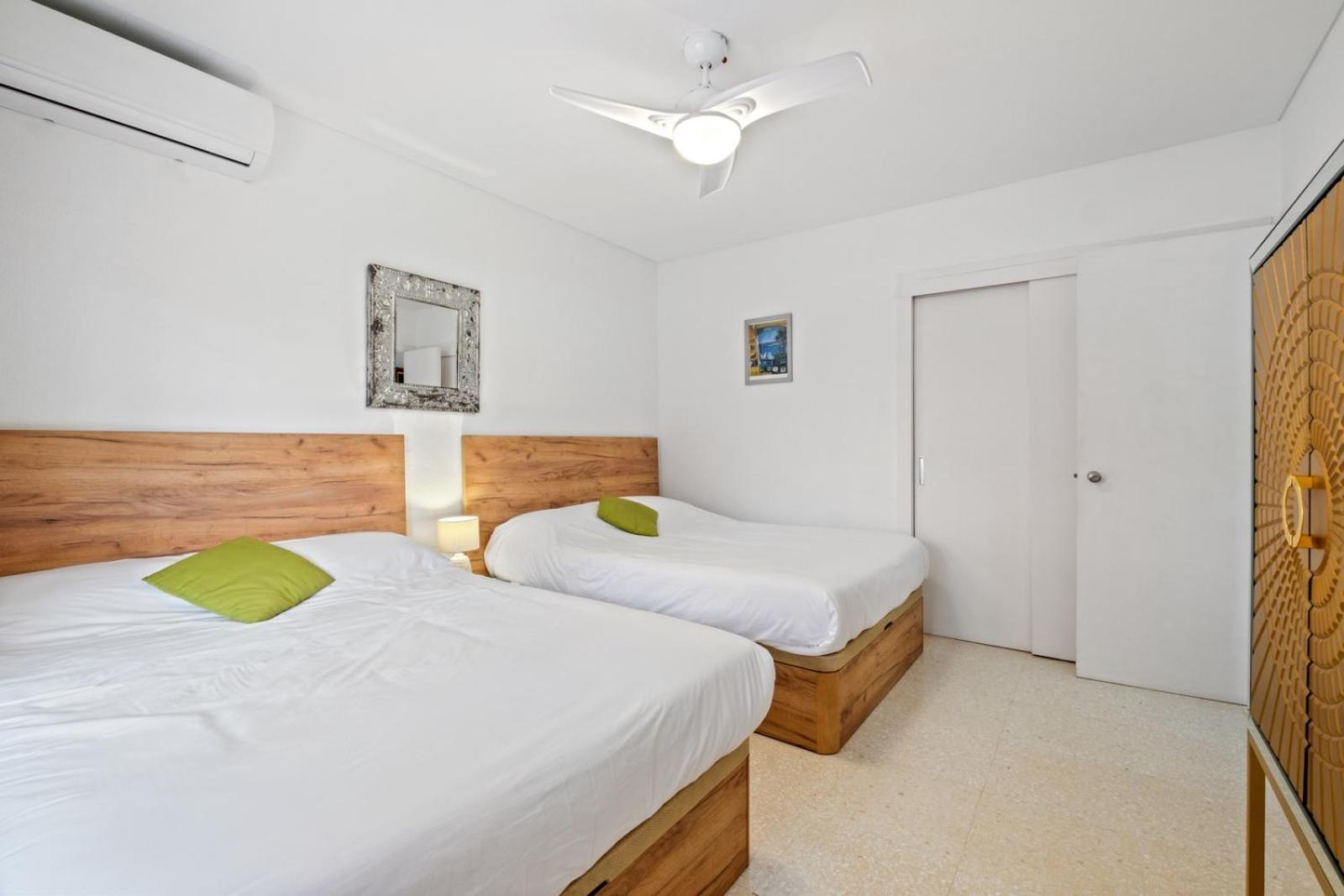 Piso Con 2 Habitaciones, 2 Terrazas Y Piscina Торремолинос Экстерьер фото
