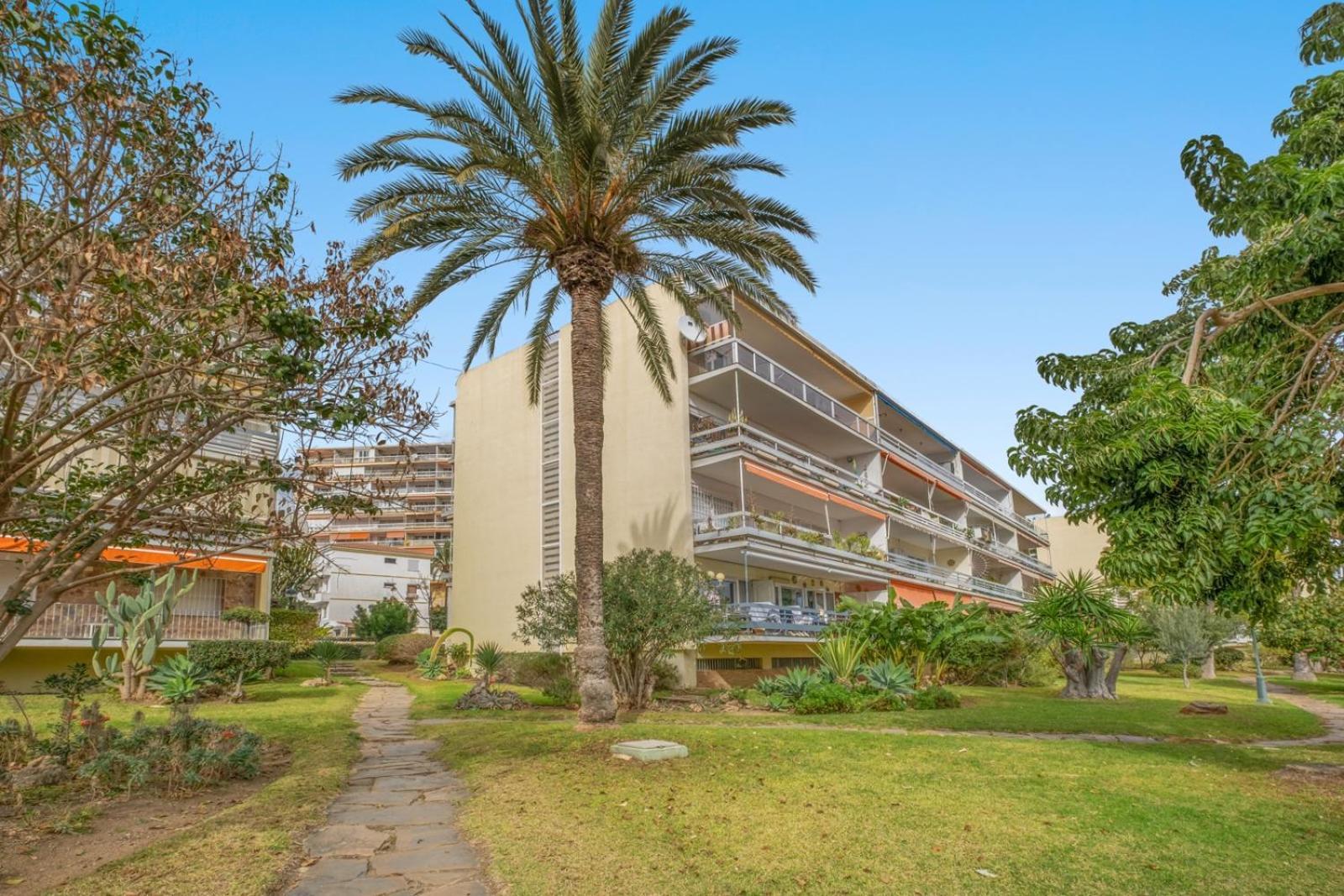 Piso Con 2 Habitaciones, 2 Terrazas Y Piscina Торремолинос Экстерьер фото