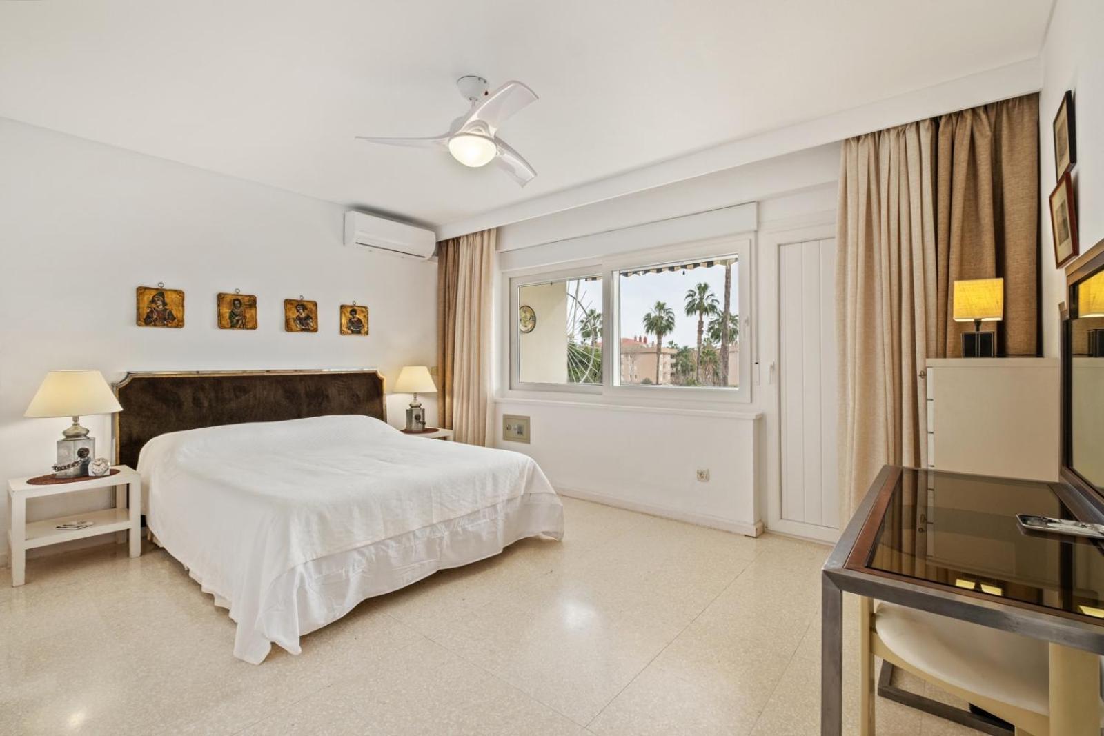 Piso Con 2 Habitaciones, 2 Terrazas Y Piscina Торремолинос Экстерьер фото