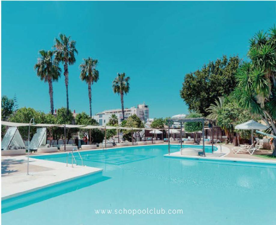 Piso Con 2 Habitaciones, 2 Terrazas Y Piscina Торремолинос Экстерьер фото